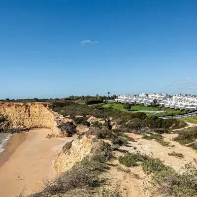 Casa junto al mar con piscina 45